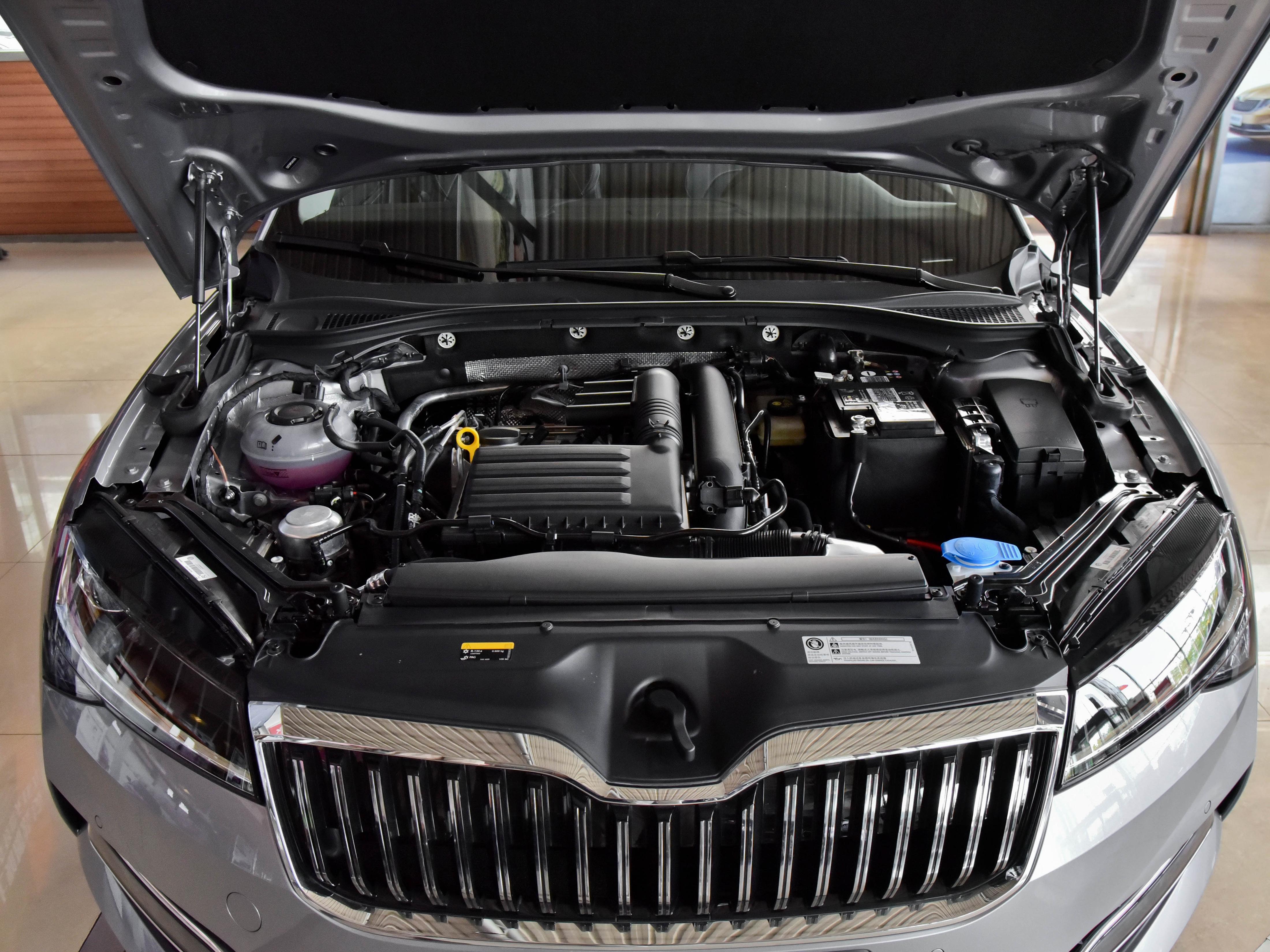 速派280操控性好吗,b级车性价比之王全新速派