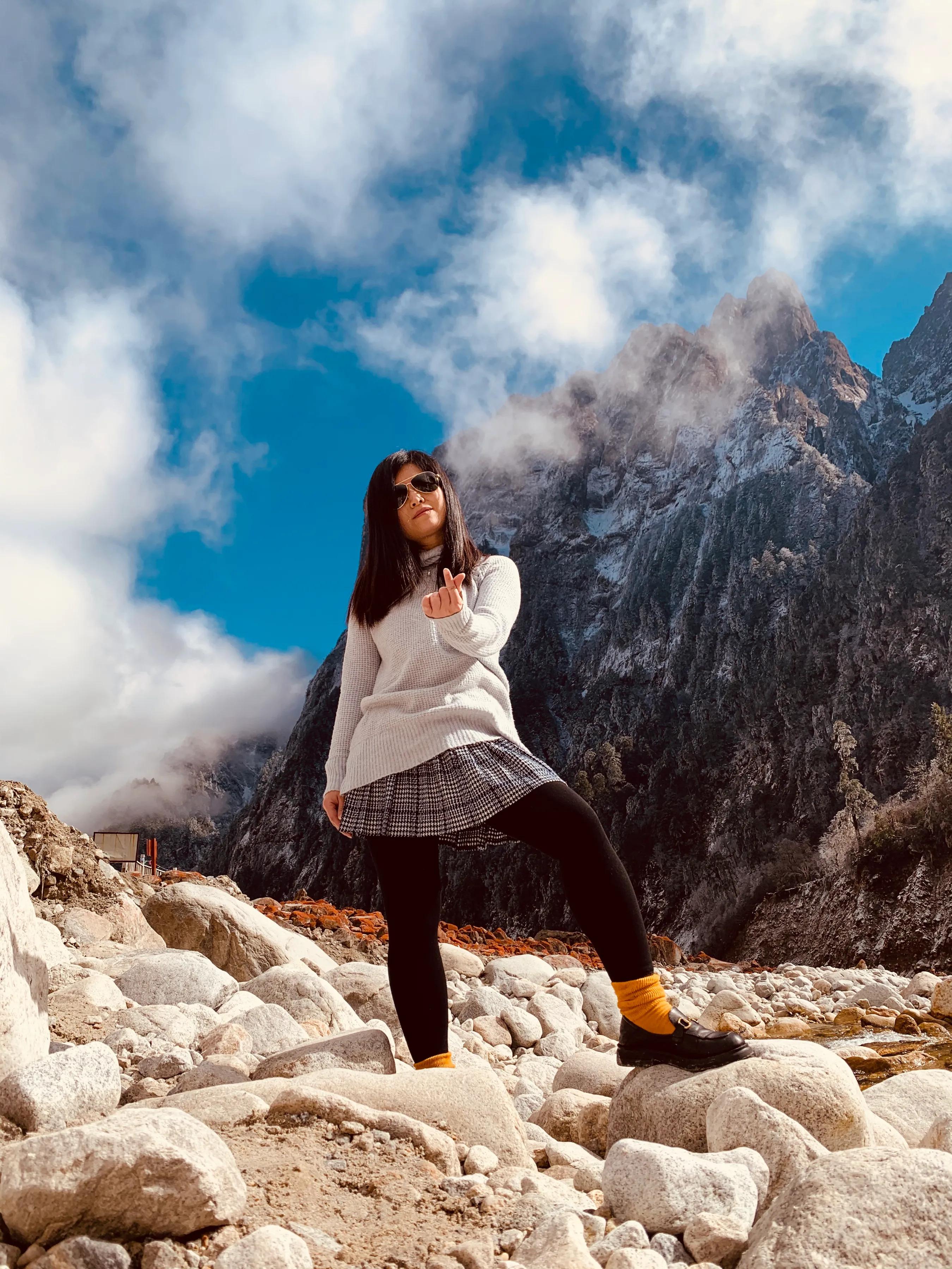 海螺沟燕子沟旅游攻略,海螺沟和燕子沟哪个更值得去