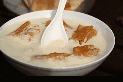 炸油条里面有洗衣粉,炸油条加洗衣粉真的吗