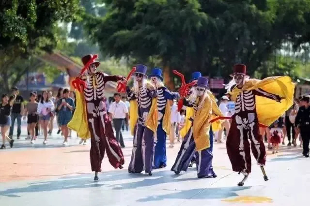 一天玩转长隆欢乐世界和动物园,长隆欢乐世界万圣节旅游攻略
