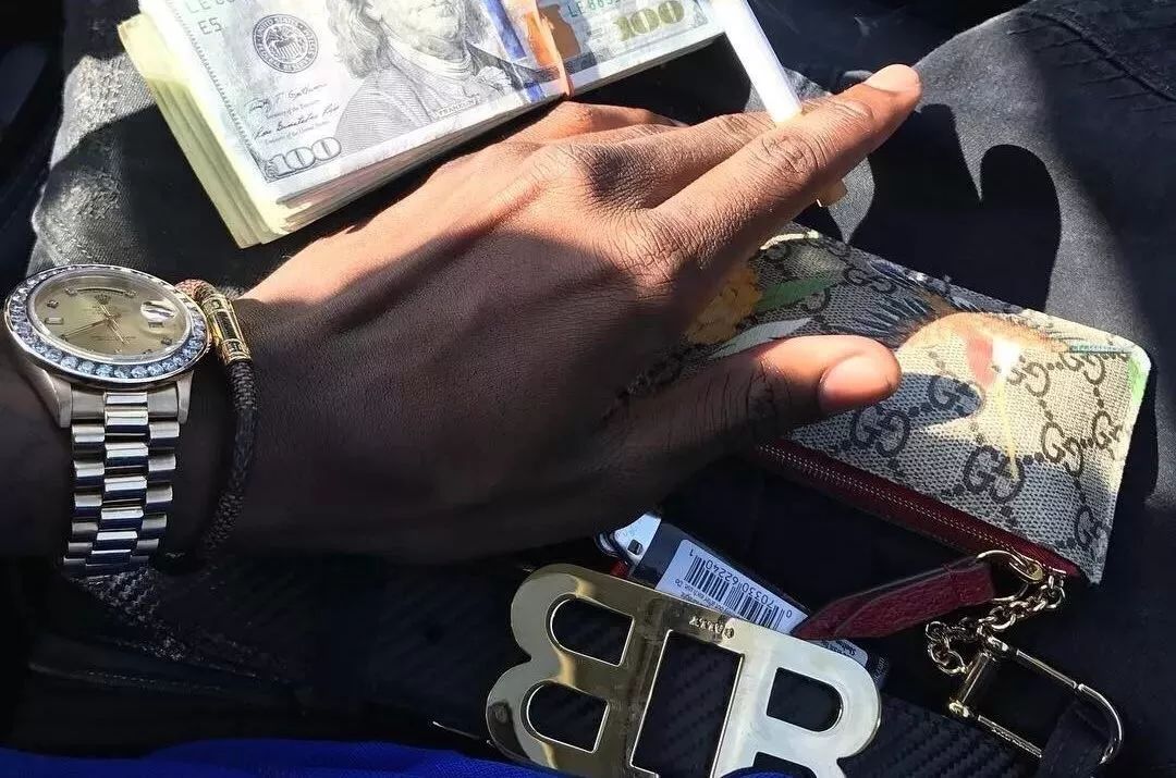 为什么说劳力士是硬通货,为什么说劳力士等于黄金