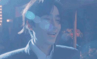 演员朱一龙不忘初心砥砺前行,朱一龙对演员职业始终保持敬畏