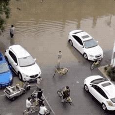 100张暴雨图片,暴雨4张图片