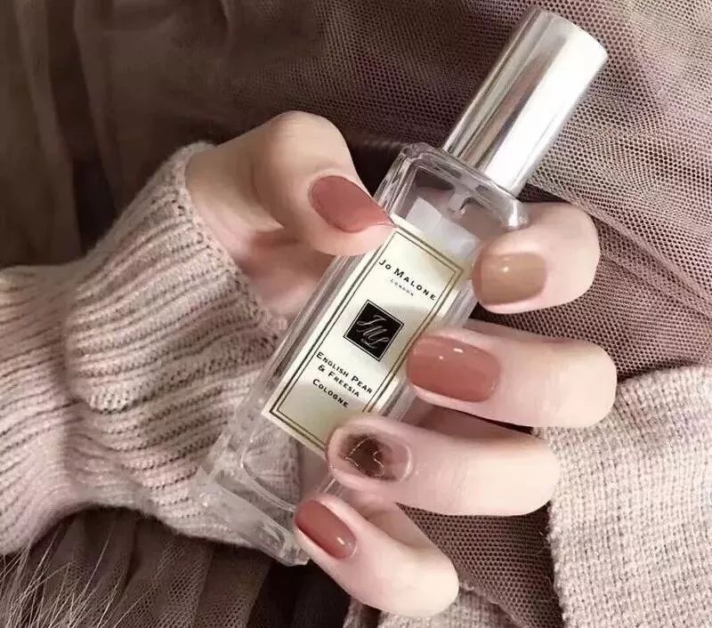 干净又气质的40款美甲简约,美哭的美甲