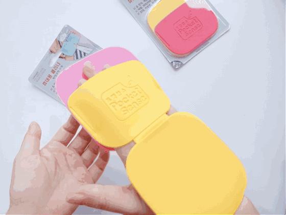 黑色纯棉衣服粘毛妙招,衣服粘毛絮用啥方法