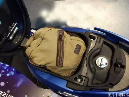 一万以下的踏板摩托车150cc,一万元入门级摩托车推荐