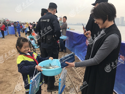 第十三届沂河放鱼公益活动,沂河放鱼展