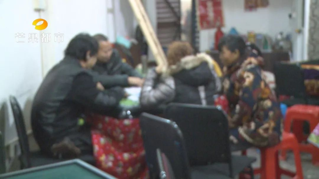 打麻将脑溢血,打麻将突发脑溢血抢救