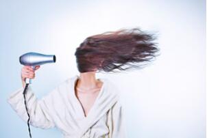 头发白转黑是从发根还是发梢,头发是怎么长的啊