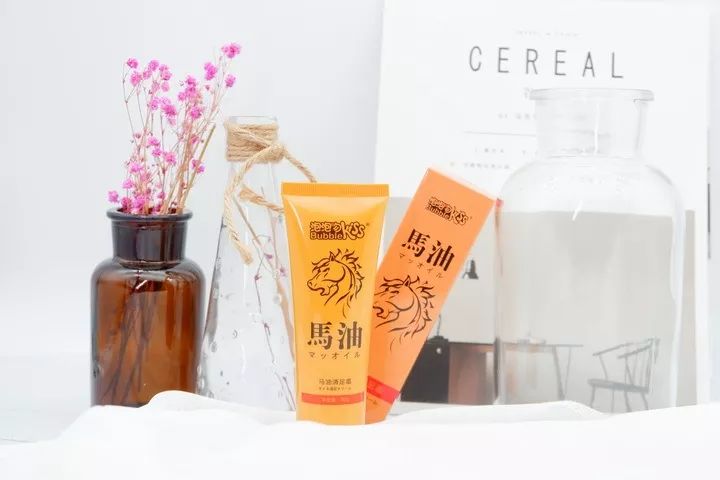 治疗脚气烂脚丫的小妙招,如何治疗脚臭脚气脚后跟开裂