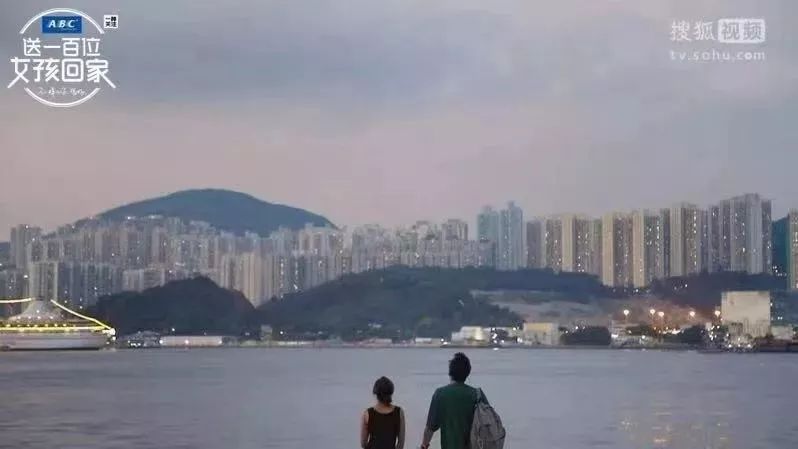 香港折叠门价格表,香港折叠门定制