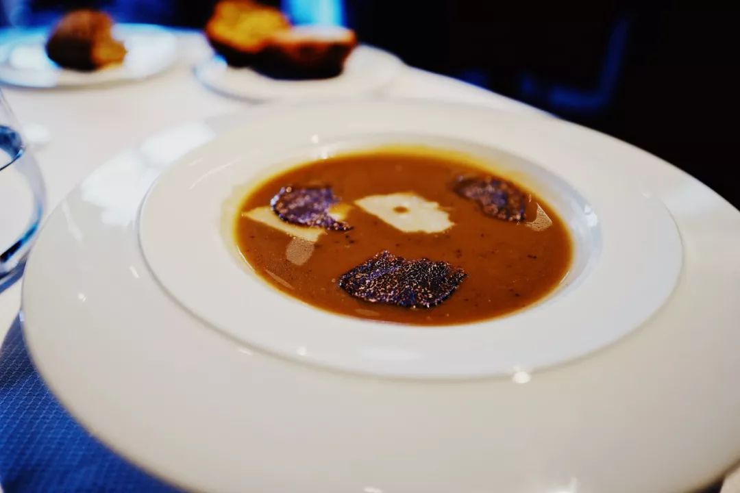 有灵魂的热汤，是我的秋日之光