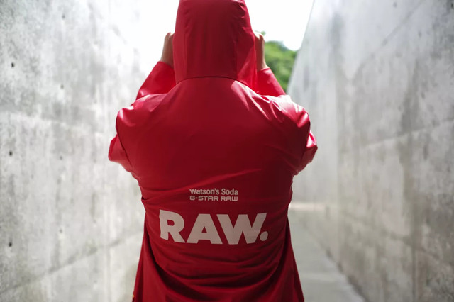 玩大了！G-StarRAW×屈臣氏跨界合作，最潮苏打汽水C位出道！