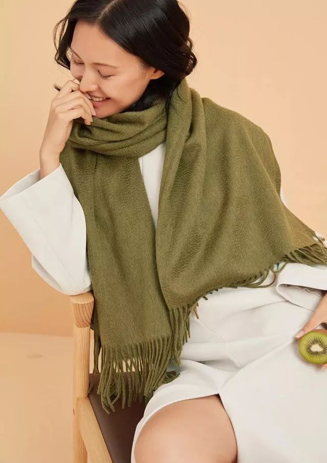 高品质平价羊绒围巾,冬季的羊绒围巾清货