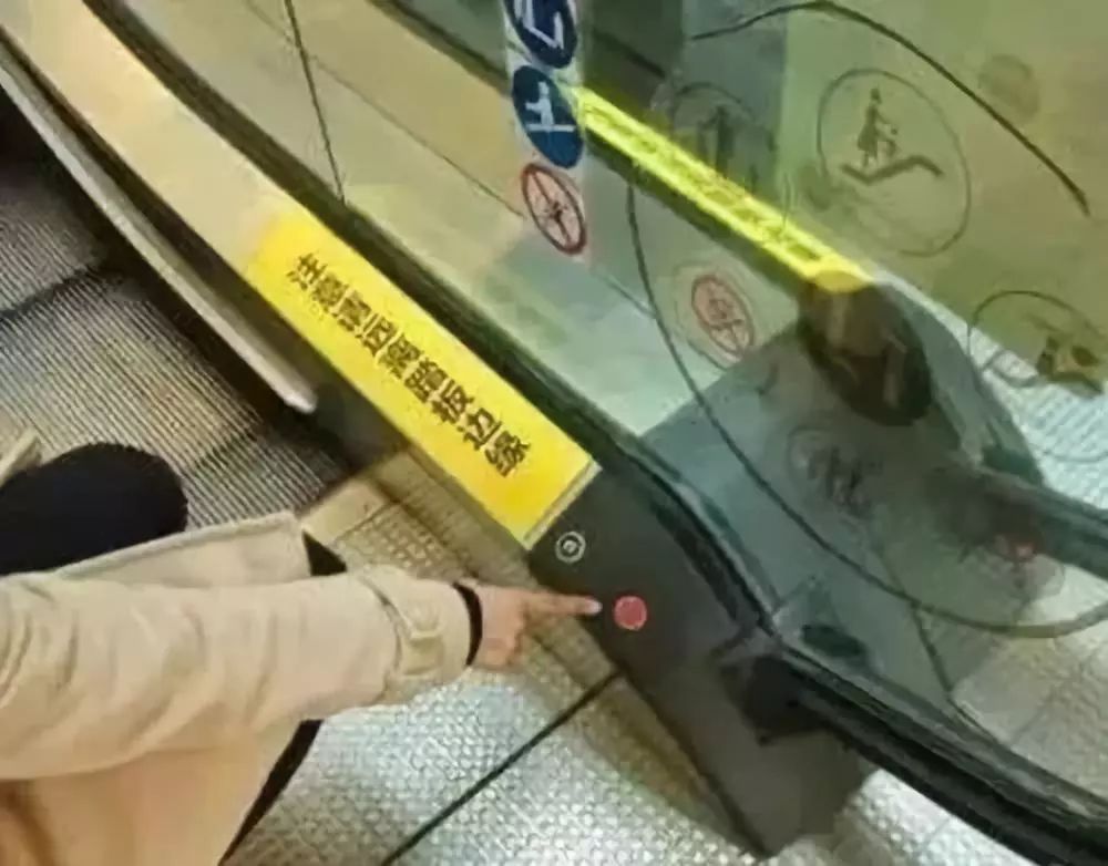 小朋友乘坐电梯注意事项,乘电梯注意事项有哪些