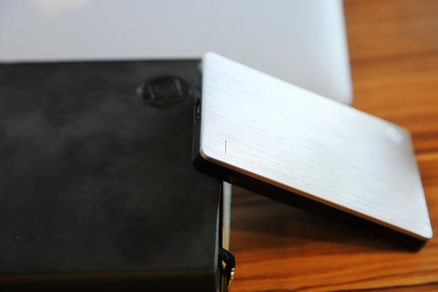 希捷简系列移动硬盘测评,希捷backupplus睿品拆解