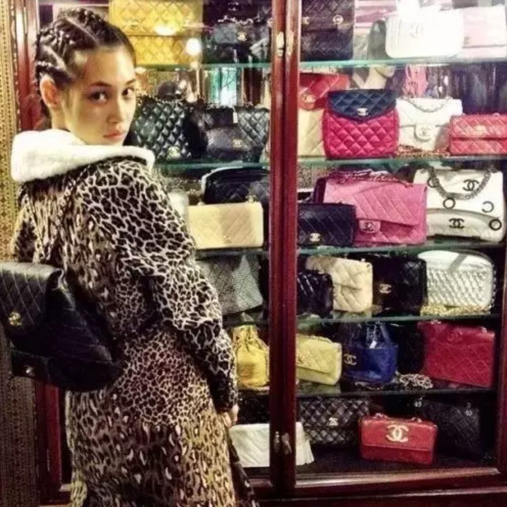 3000块以内的奢侈品包包,3000以下的奢侈品包包