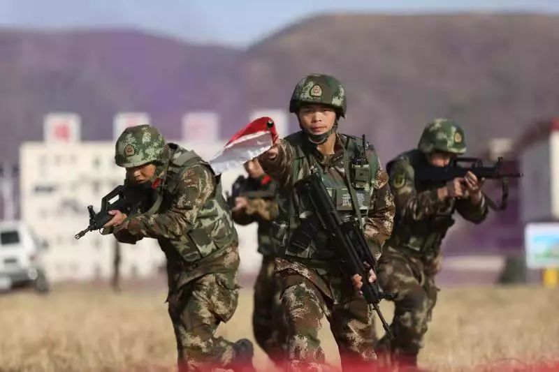 部队里的武教头,最厉害的警察部队