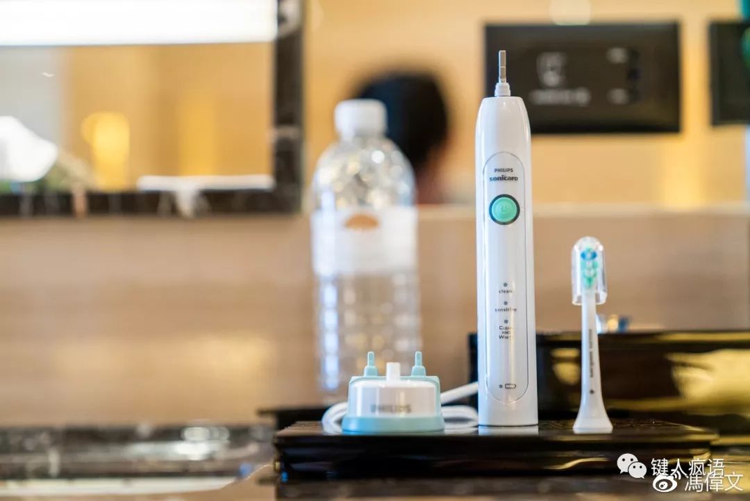 买只电动牙刷吧，你会后悔的……后悔没早买