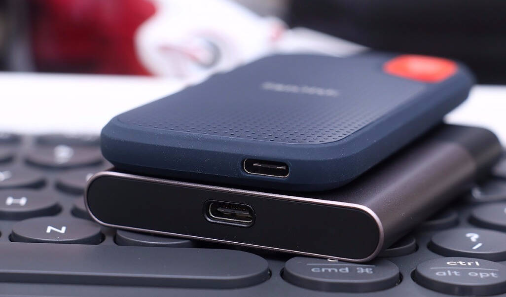 闪迪加强版240固态硬盘怎么样,闪迪500g移动固态