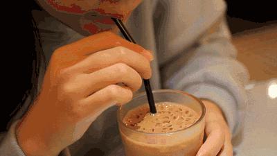 喜茶喝出指套是什么意思 (网红饮品喜茶后续)