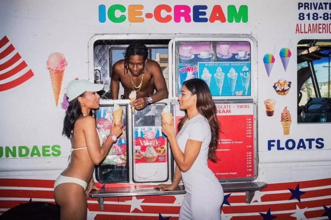 你有买过“拼写错误”的GUESS吗？