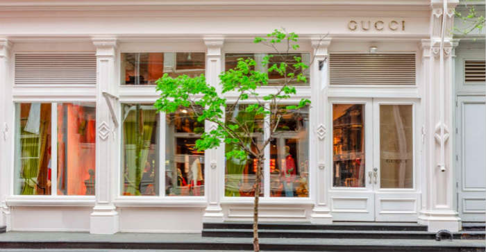 「发现好物」GucciDIY计划玩得真嗨，允许你把26个字母随便印在衣服上