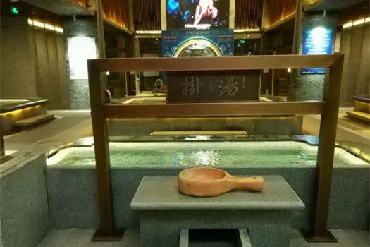 杭州泡温泉的好地方有哪些,杭州最值得去的温泉推荐