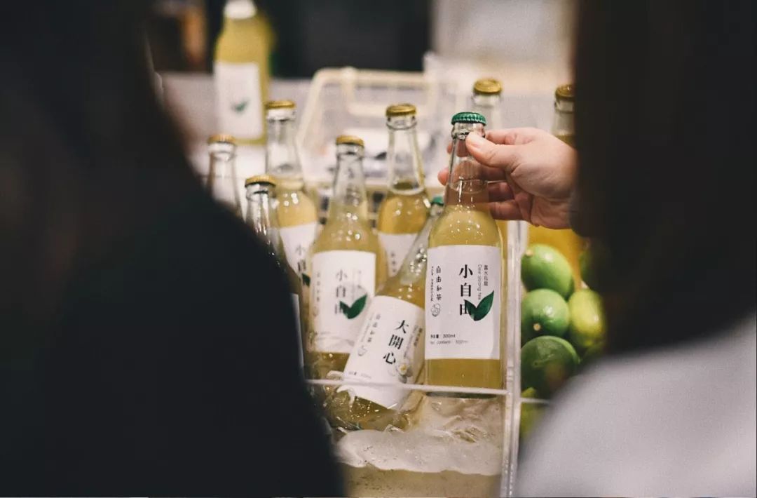 这个上过《十二道锋味》的台州姑娘，在钱江新城开了间“甜品补给站”!生活那么苦，加点糖吧