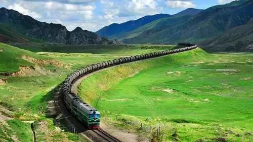 川藏铁路不利自然条件,为什么川藏铁路修建难度大