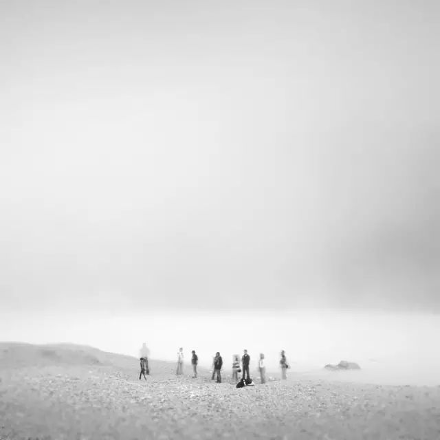 生而为人我很抱歉的日语,太宰治为什么说生而为人我很抱歉