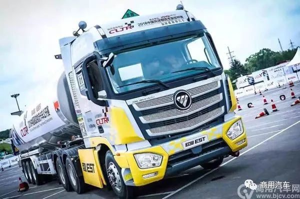 欧曼EST安全之星获评“化工物流行业推荐用车”