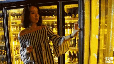 500余款全球各地精酿,3000多个钢铁酒格组成的巨幕外墙!长沙又一约酒圣地来了~