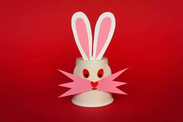 被人吐槽的手工,纸杯和一次性手套制作的手工