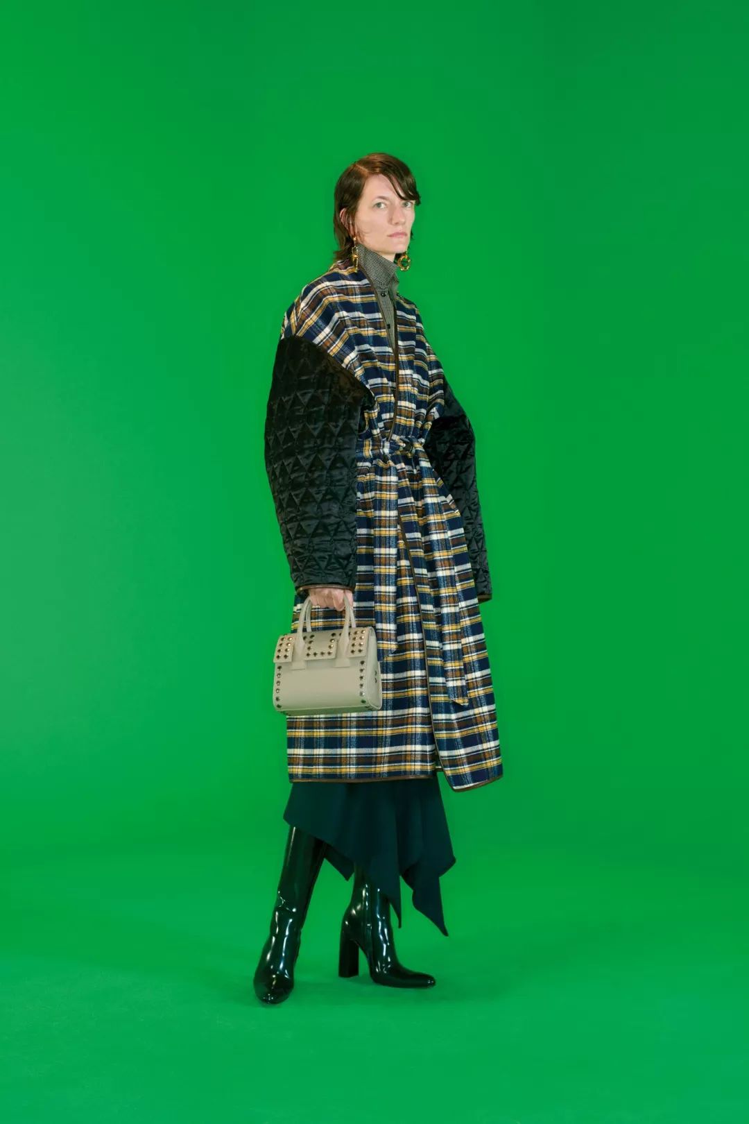 早春如何打造知性优雅风,早春高级感气质