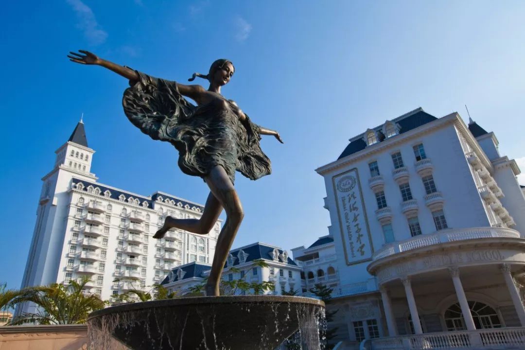 哪里有专业的瑜伽学校,国内最大瑜伽培训学院