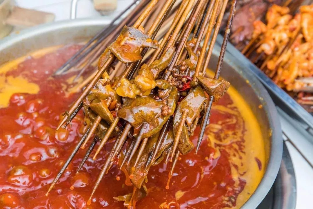 重庆开了几十年的老串串,重庆老牌串串