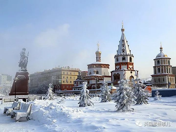 性感锤哥在线出轨？单纯的俄罗斯大姐就这么被骗了100万卢布