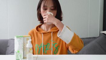 闭着嘴巴一会就干有异味,闭着嘴巴都感觉口腔有异味