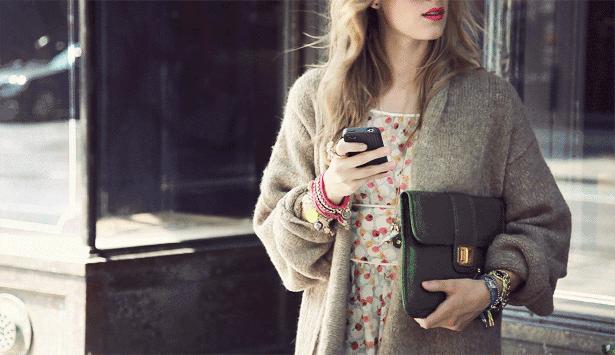 发型妆容与穿搭 (妆容发型和穿搭都是关键)