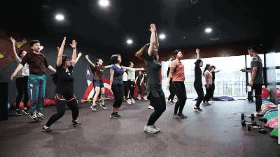 浩沙健身都跑路了，你还敢买课办卡吗？