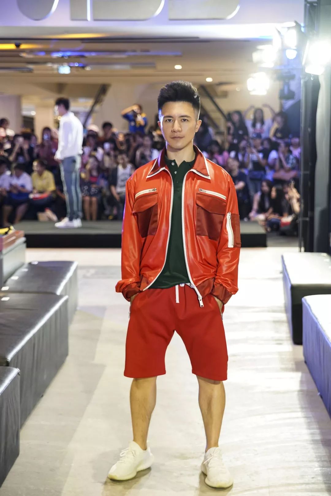 jisoo娉板浗鏃呰,娉板浗鏃呮父nana