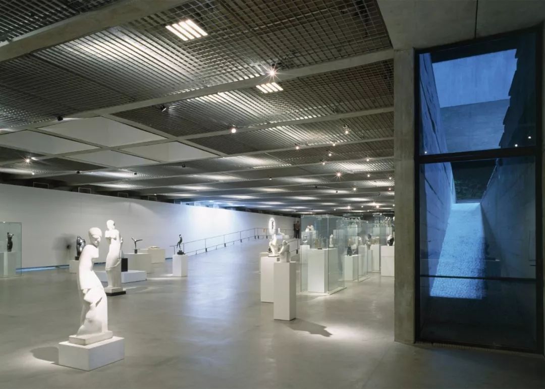 他是巴西“野兽派”大师，78岁获建筑界奥斯卡！其理想是：让建筑属于每个人！