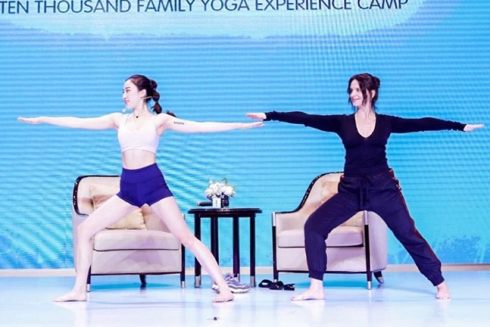 3个让人变丑的动作,让人变丑的几个姿势