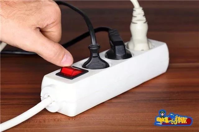 提醒居民用电取暖器注意安全,取暖器开一天一夜会不会起火