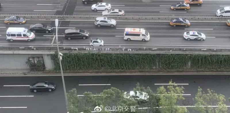 800克大概多重,800克大约多重