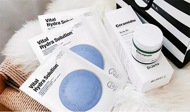 好物｜卖爆了的“蓝色药丸”，敷完脸水水的、亮亮的！