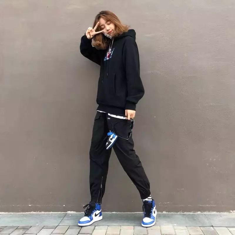 aj1和aj3aj11怎么选,aj11脚感与aj12