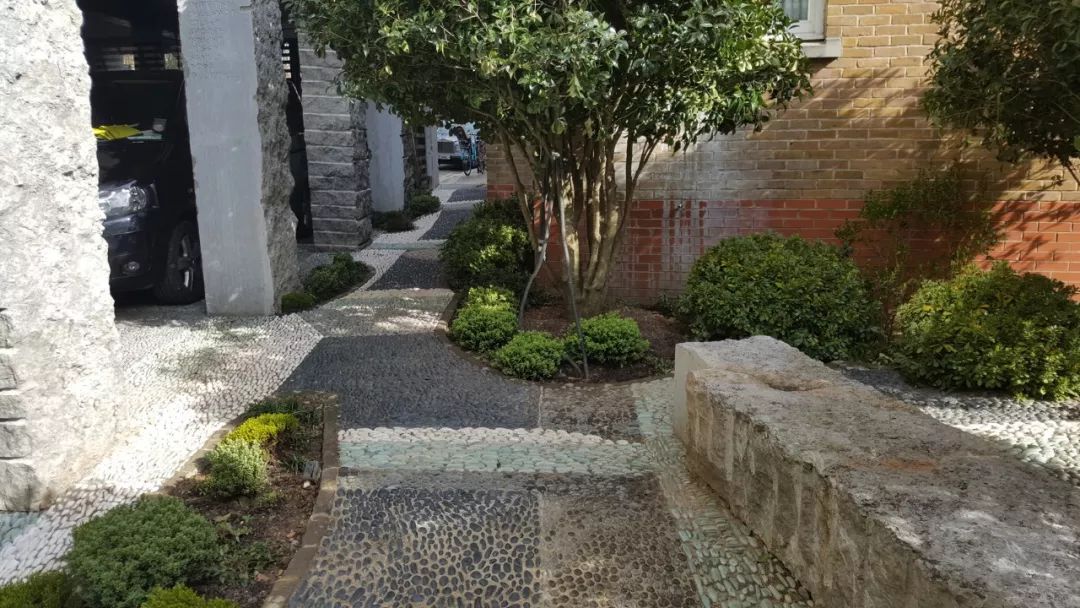 高端公寓烂尾楼,烂尾楼带来的惊喜