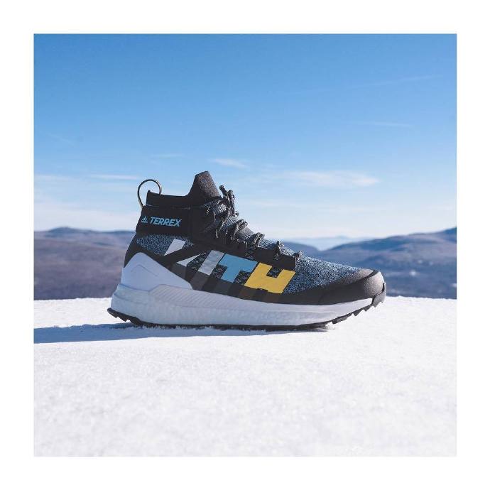 kithadidas短袖,kith联名adidas脚感